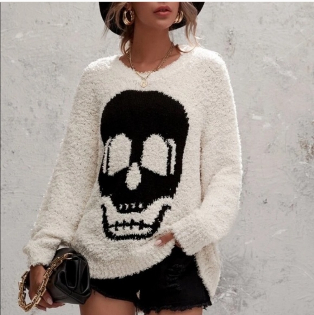 SHEIN Skull Sweater White Black Large Cozy Oversized Gothic Knit | Size Large